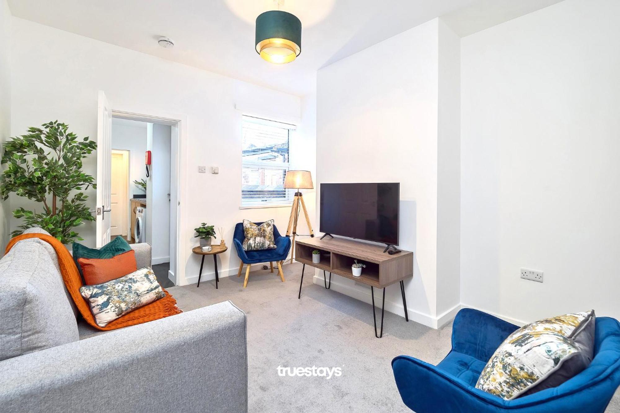 Nursery House By Truestays - 3 Bedroom House In Stoke-On-Trent エクステリア 写真