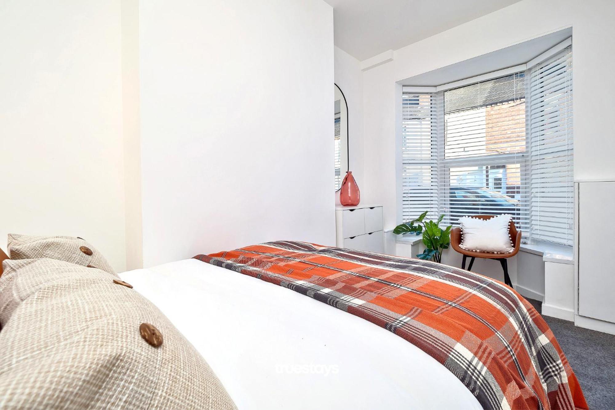 Nursery House By Truestays - 3 Bedroom House In Stoke-On-Trent エクステリア 写真