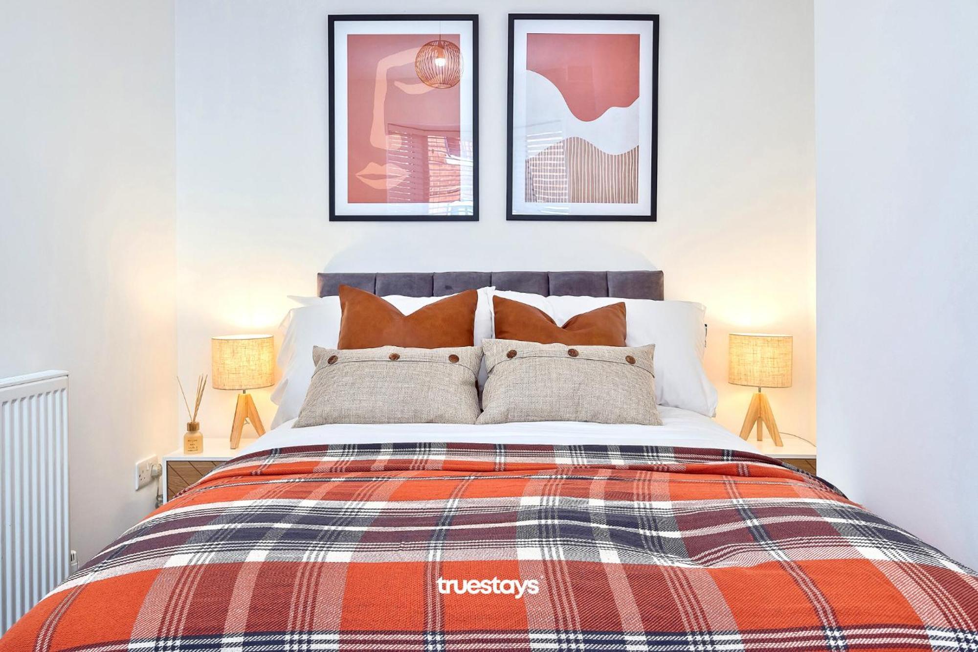 Nursery House By Truestays - 3 Bedroom House In Stoke-On-Trent エクステリア 写真