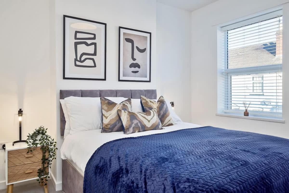 Nursery House By Truestays - 3 Bedroom House In Stoke-On-Trent エクステリア 写真